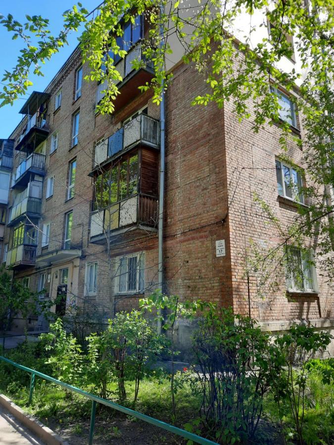Посуточно Мини-Студия Метро Дорогожичи Киев ภายนอก รูปภาพ